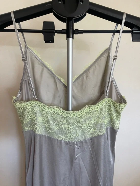 Topshop Silver Slip Dress with Lime Lace Trim - Picture 9 of 10